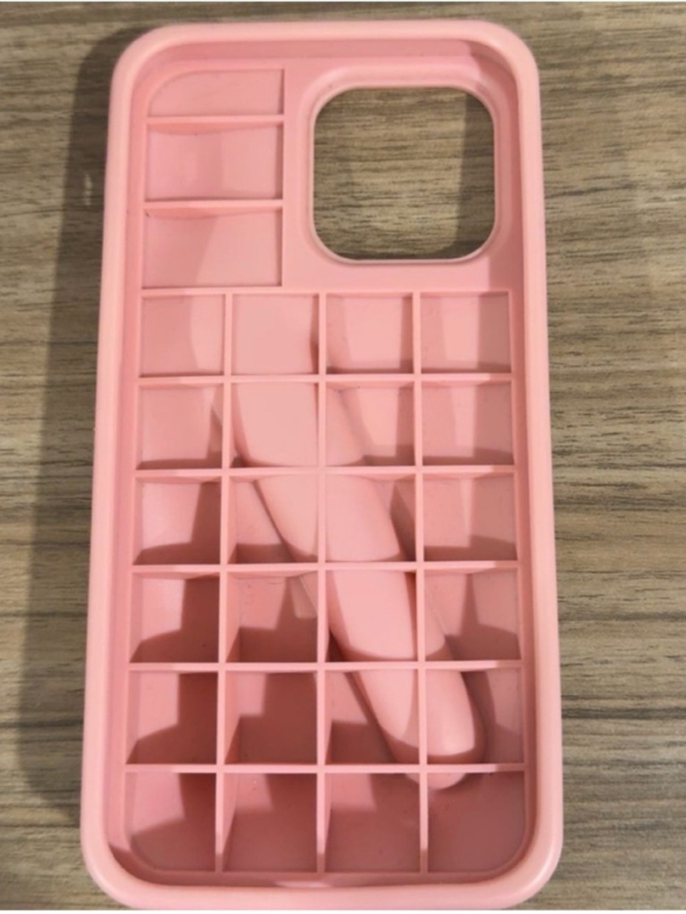 RHODE Pink Silicone iPhone Case without lip gloss - Picture 3 of 6